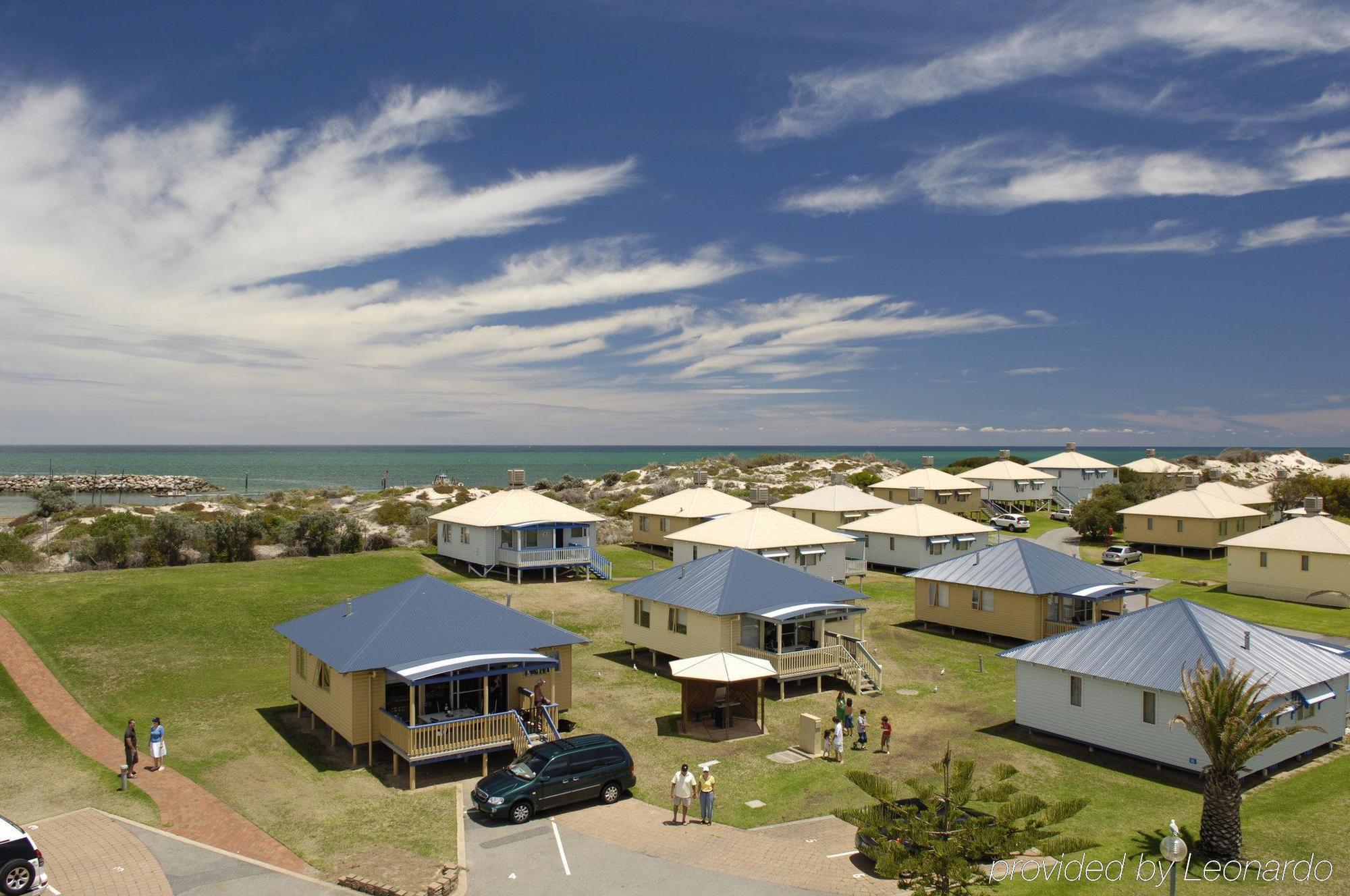 The Retreat West Beach Parks Adelaide Exteriör bild